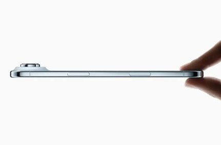 东洲苹果维修点分享iPhone 17 Air自动关机电源故障解析 